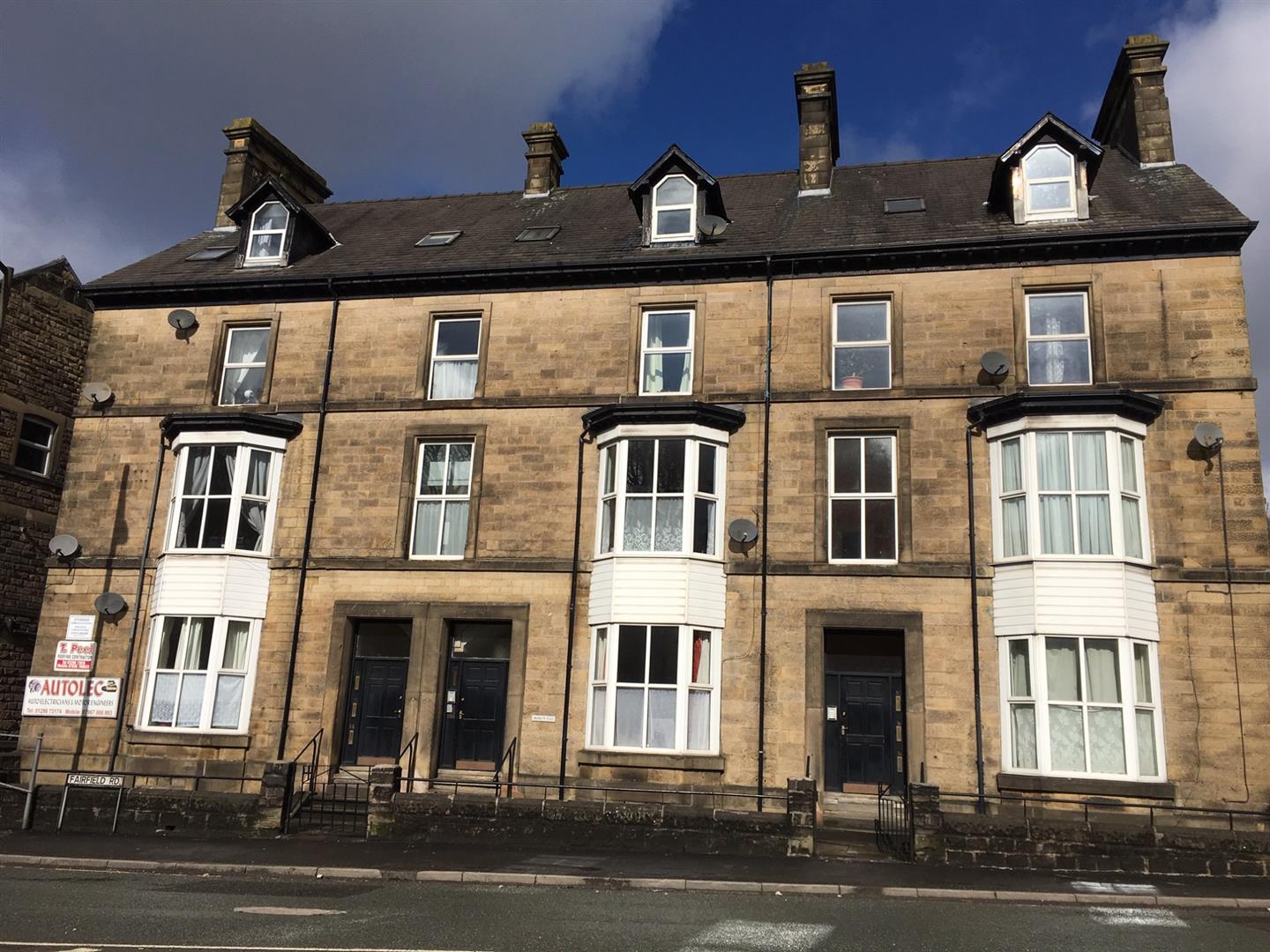 2 Brooklyn Place, Fairfield Road, Buxton